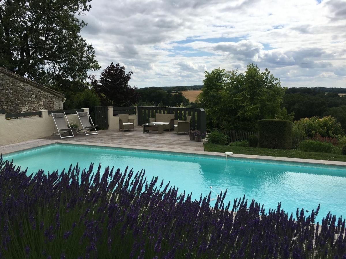 La Ferme Buissonniere Bed & Breakfast Bardou Exterior foto