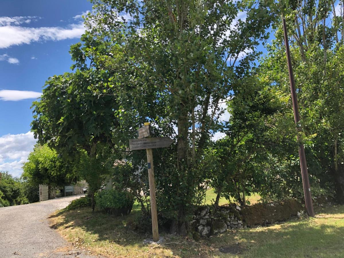 La Ferme Buissonniere Bed & Breakfast Bardou Exterior foto