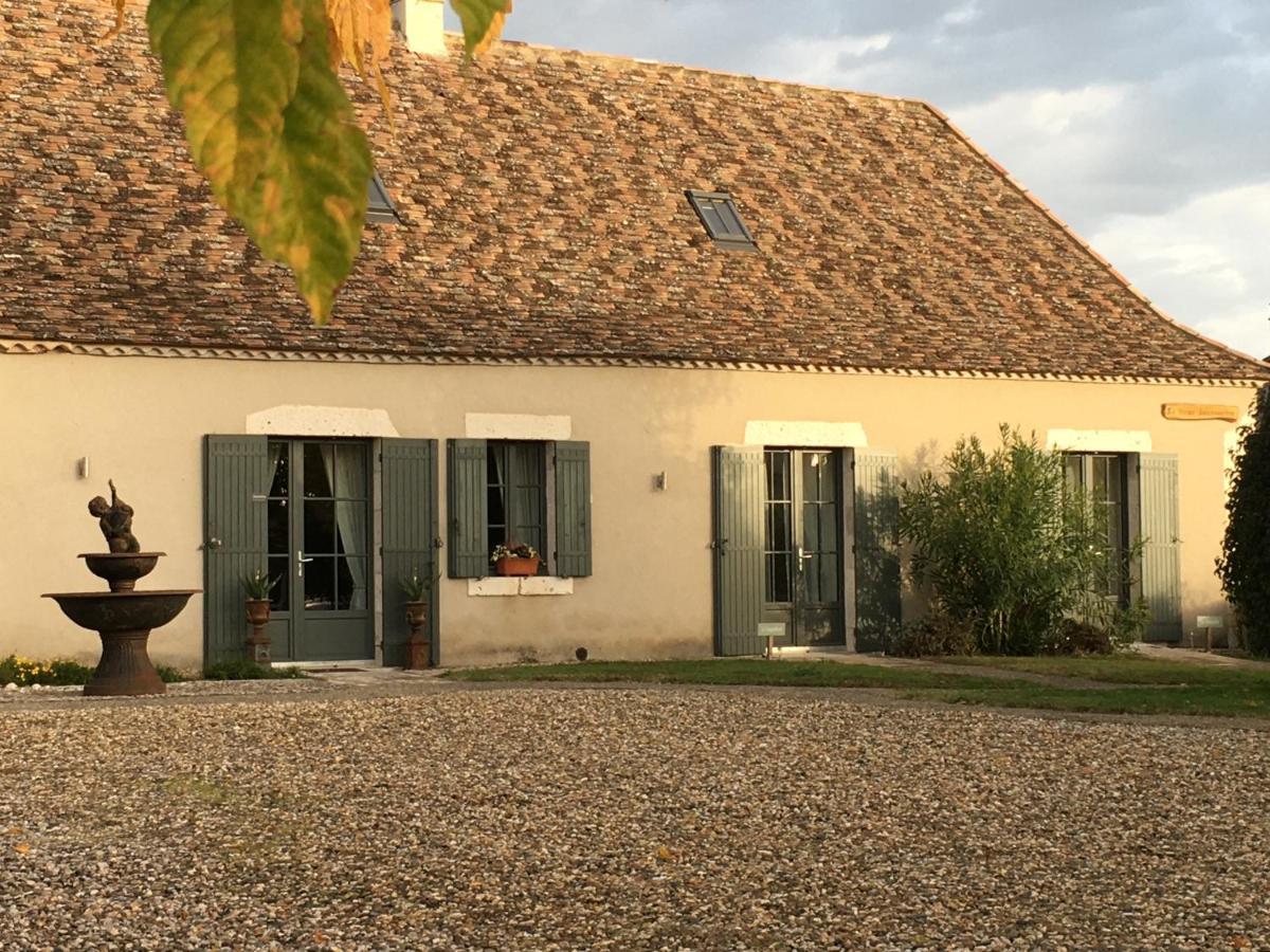 La Ferme Buissonniere Bed & Breakfast Bardou Exterior foto