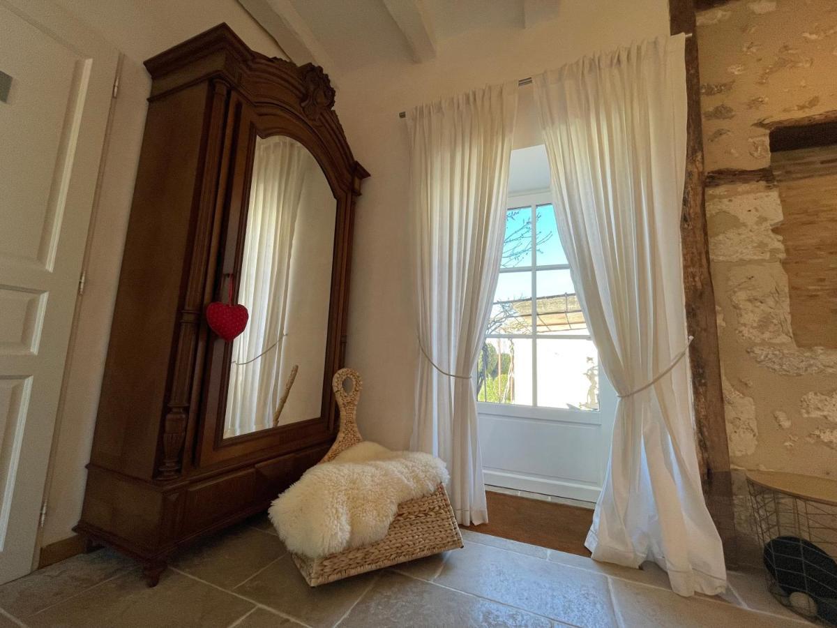 La Ferme Buissonniere Bed & Breakfast Bardou Exterior foto