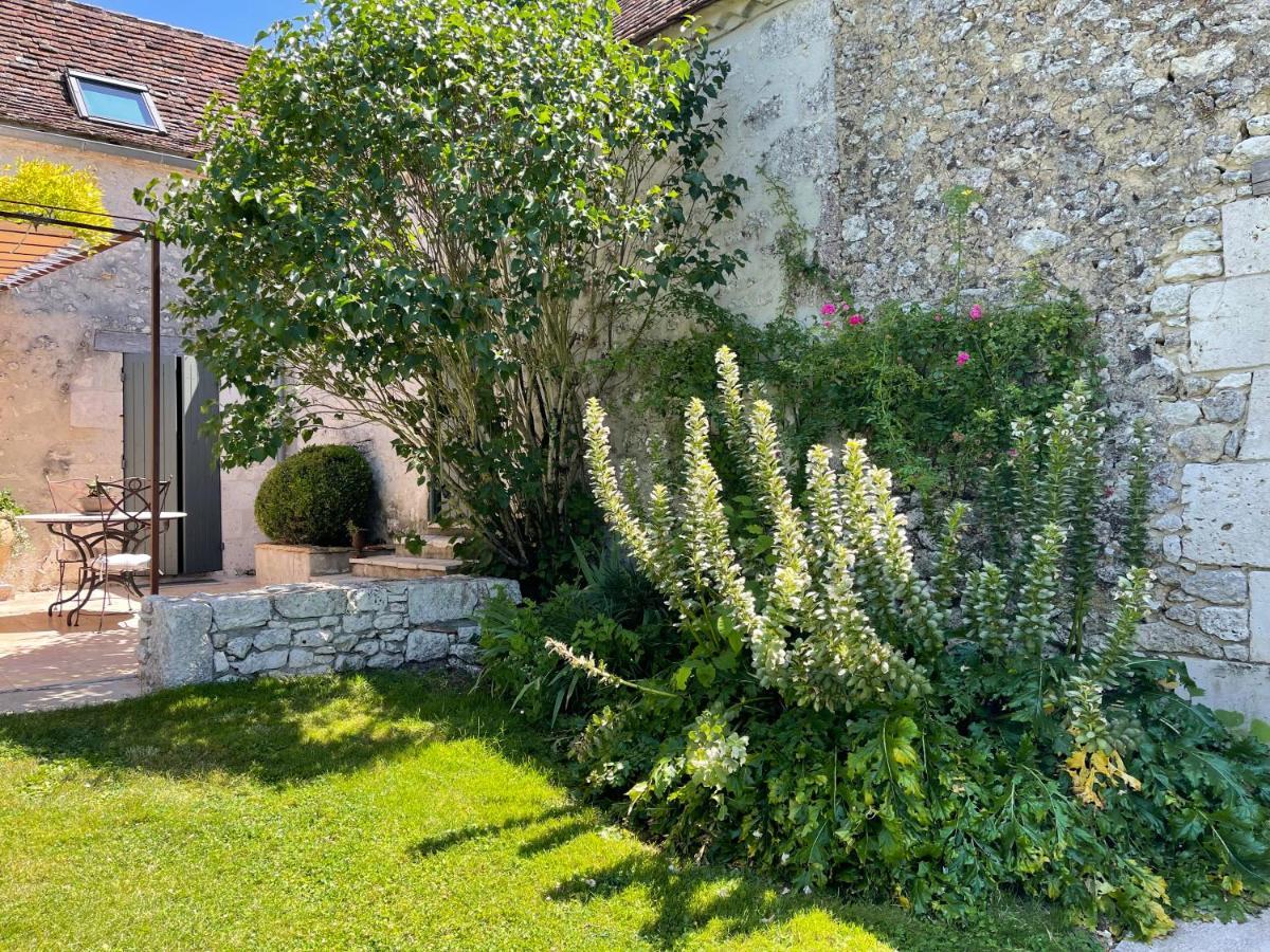 La Ferme Buissonniere Bed & Breakfast Bardou Exterior foto